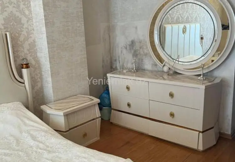 1 050 AZN - 3 otaqlı mənzil Kirayə (aylıq), Yasamal qəs., Yasamal, Bakı
