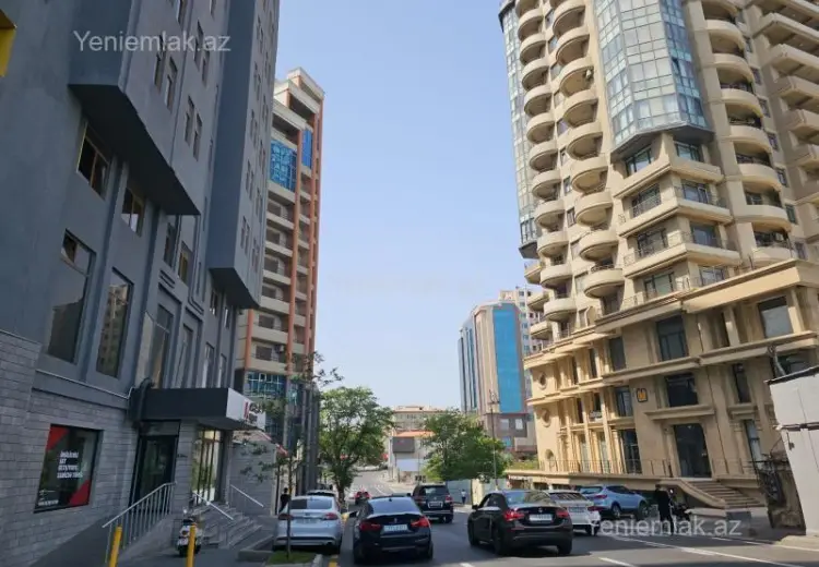 860 000 AZN - 330 m² Obyekt / Ofis Satılır, Nizami, Bakı