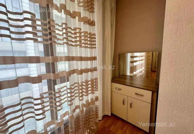 1 200 AZN - 3 otaqlı mənzil Kirayə (aylıq), Ağ şəhər, Xətai, Bakı