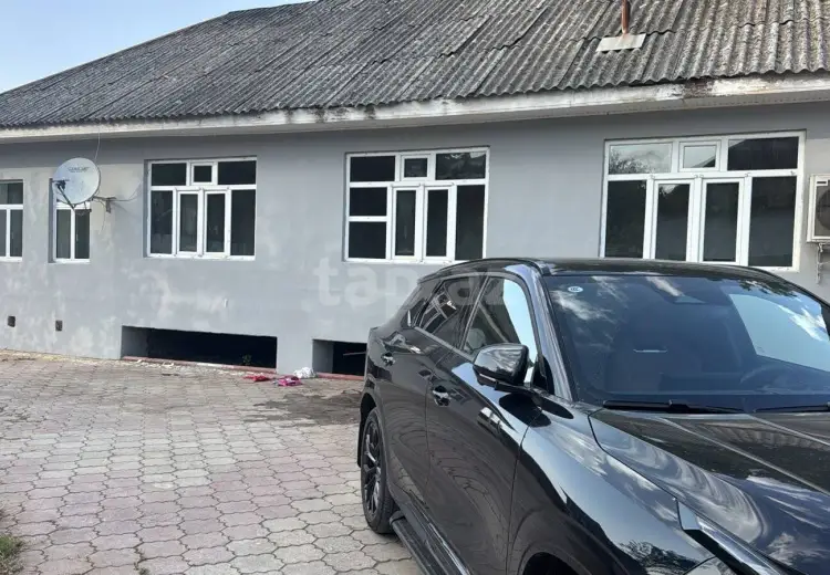 100 AZN - 4 otaqlı mənzil Kirayə (aylıq), Lənkəran