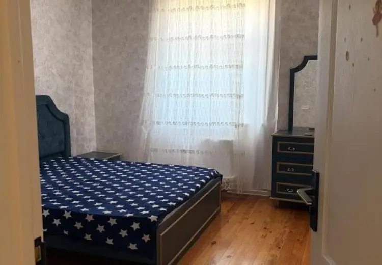 80 000 AZN - 5 otaqlı mənzil Satılır, Binə qəs., Xəzər, Bakı