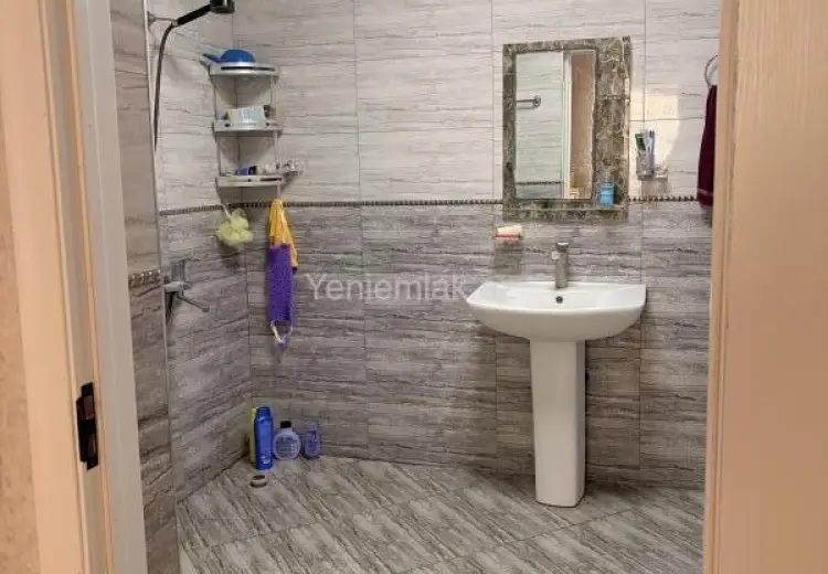 80 000 AZN - 5 otaqlı mənzil Satılır, Binə qəs., Xəzər, Bakı