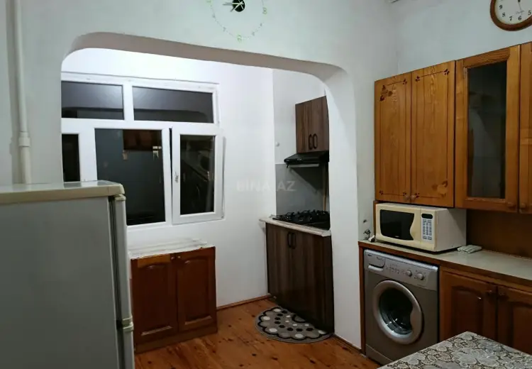 800 AZN - 3 otaqlı mənzil Kirayə (aylıq), Laçın