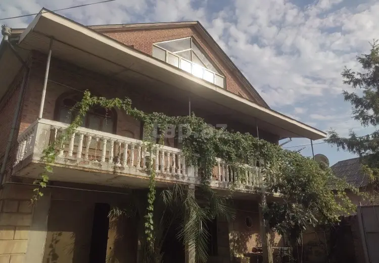 600 AZN - 5 otaqlı mənzil Kirayə (aylıq), Lənkəran