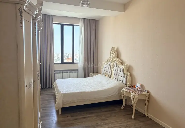 285 000 AZN - 3 otaqlı mənzil Satılır, 3-cü mikrorayon, Abşeron