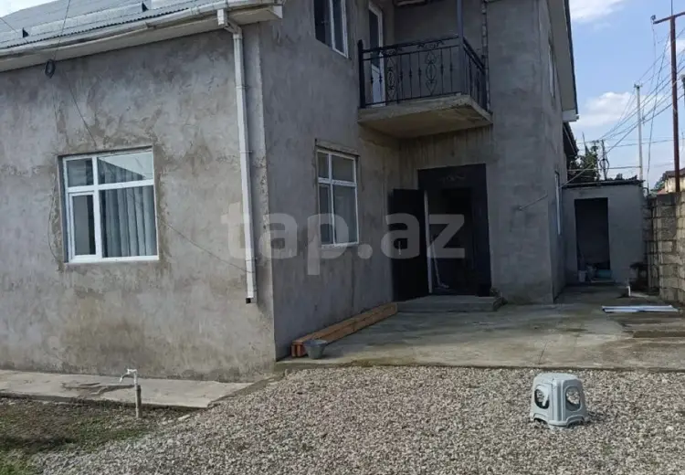 350 AZN - 6 otaqlı mənzil Kirayə (aylıq), Qusar
