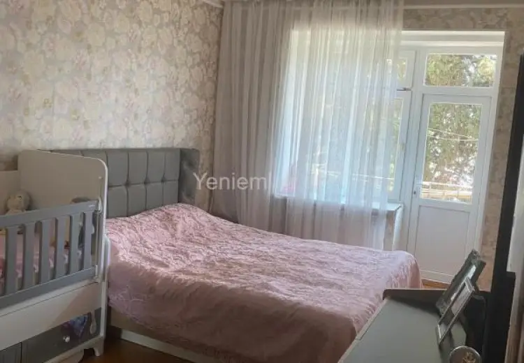 200 000 AZN - 4 otaqlı mənzil Satılır, Nizami, Bakı