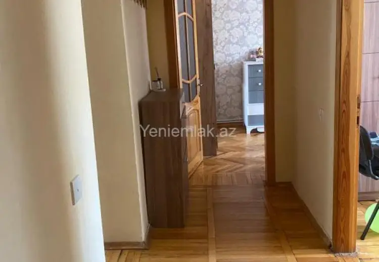 200 000 AZN - 4 otaqlı mənzil Satılır, Nizami, Bakı