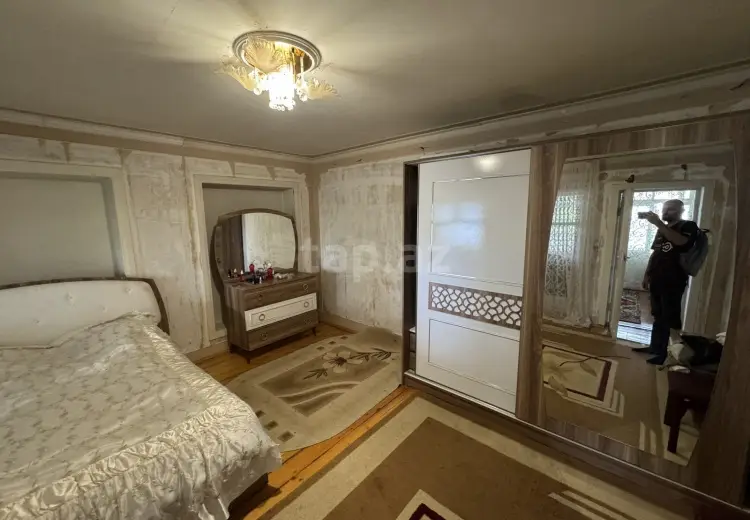 300 AZN - 7 otaqlı mənzil Kirayə (aylıq), Şəki