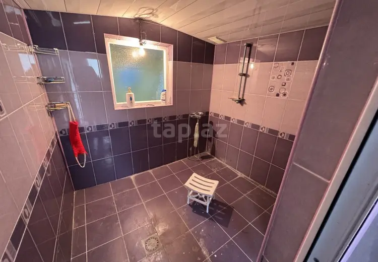 300 AZN - 7 otaqlı mənzil Kirayə (aylıq), Şəki