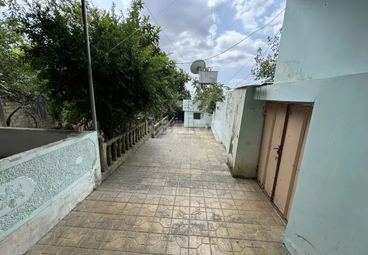 300 AZN - 7 otaqlı mənzil Kirayə (aylıq), Şəki