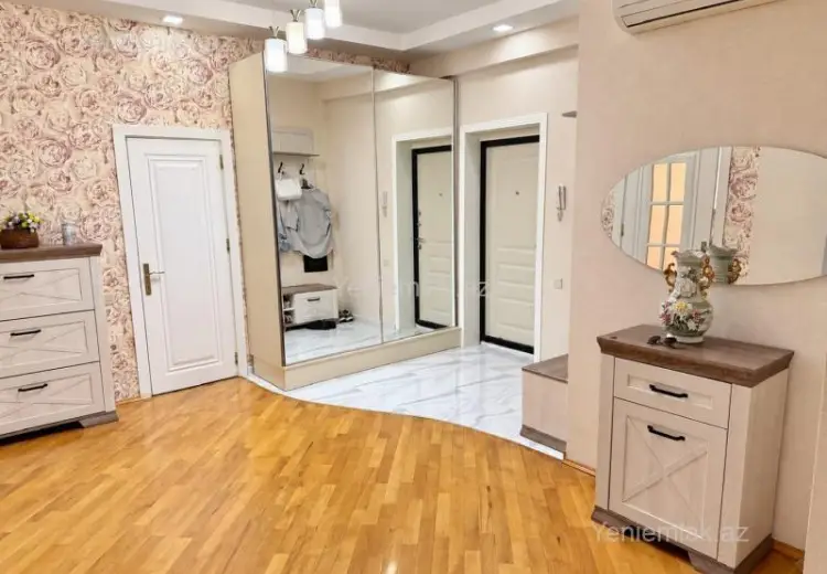 320 000 AZN - 3 otaqlı mənzil Satılır, Nizami, Bakı