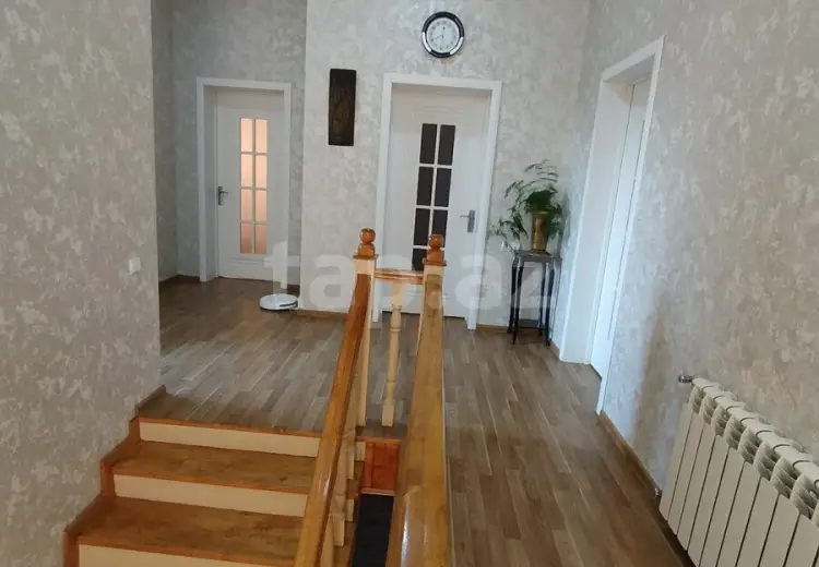 189 000 AZN - 6 otaqlı mənzil , Zaqatala