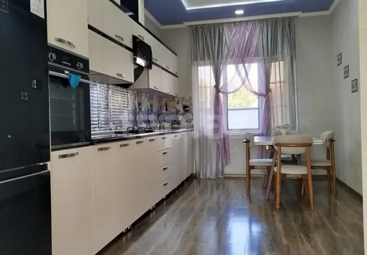 189 000 AZN - 6 otaqlı mənzil , Zaqatala
