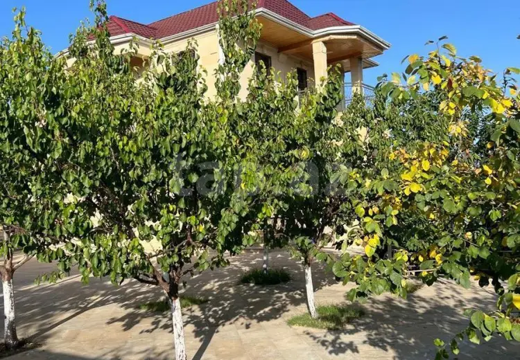 210 000 AZN - 6 otaqlı mənzil , Xızı