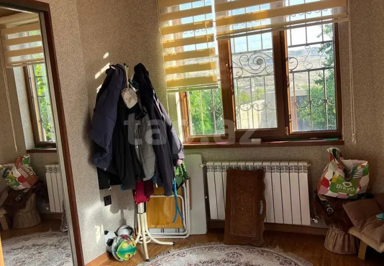 210 000 AZN - 6 otaqlı mənzil , Xızı