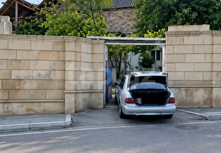 90 000 AZN - 6 otaqlı mənzil , Göygöl
