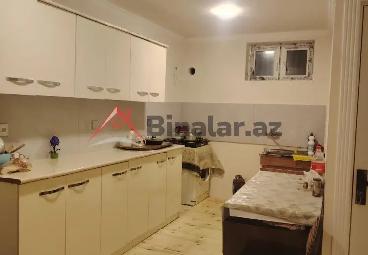 100 AZN - 4 otaqlı mənzil Kirayə (aylıq), Gəncə