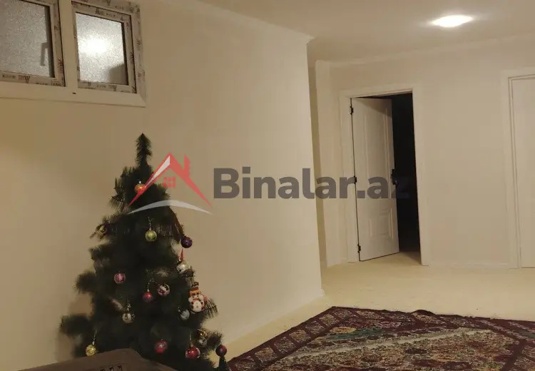 100 AZN - 4 otaqlı mənzil Kirayə (aylıq), Gəncə