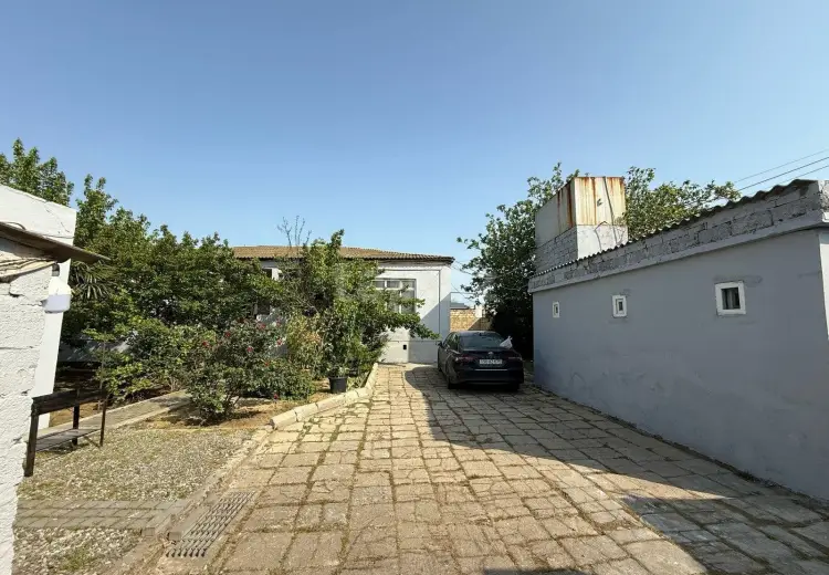 650 AZN - 3 otaqlı mənzil Kirayə (aylıq), Buzovna, Xəzər, Bakı