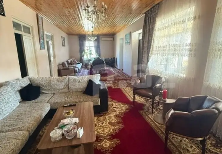 650 AZN - 3 otaqlı mənzil Kirayə (aylıq), Buzovna, Xəzər, Bakı