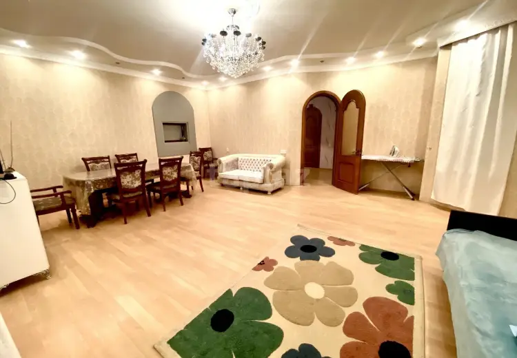 350 AZN - 5 otaqlı mənzil Kirayə (aylıq), Lənkəran