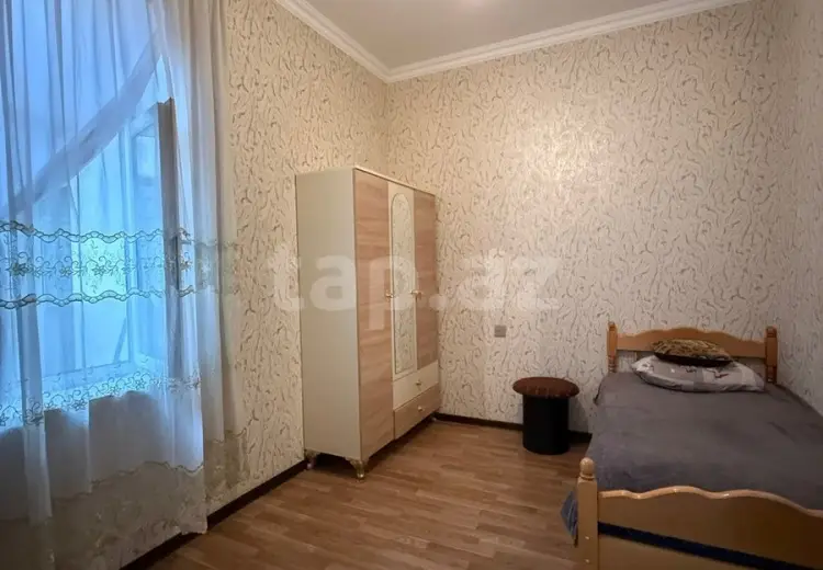 120 000 AZN - 4 otaqlı mənzil , Gəncə