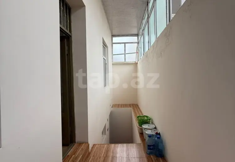 120 000 AZN - 4 otaqlı mənzil , Gəncə