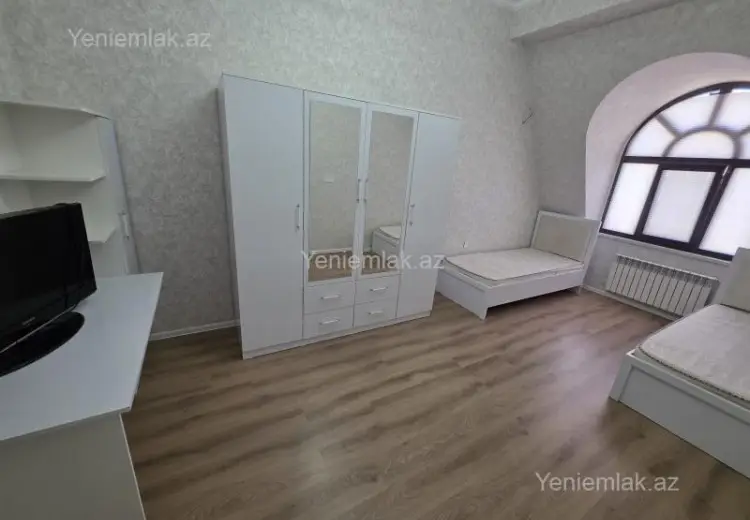 600 AZN - 3 otaqlı mənzil Kirayə (aylıq), Sumqayıt Bulvarı, Sumqayıt