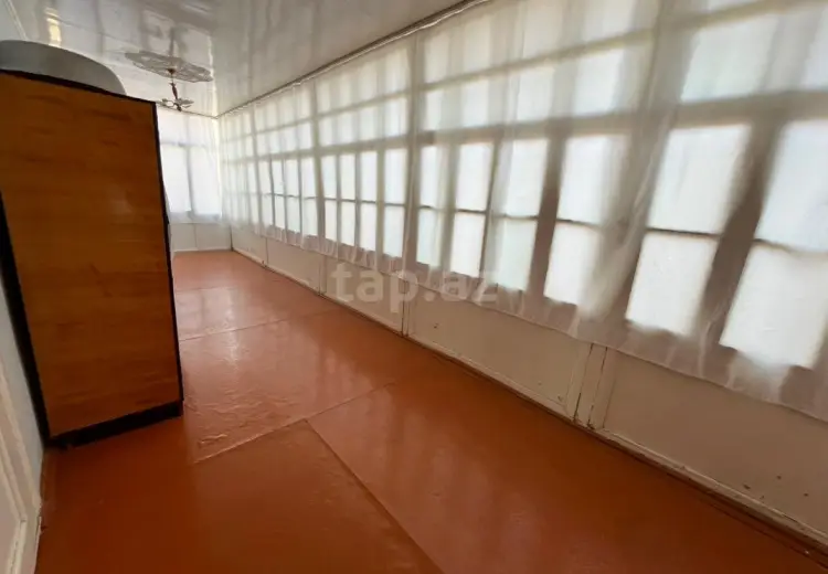 83 000 AZN - 6 otaqlı mənzil , Şəki