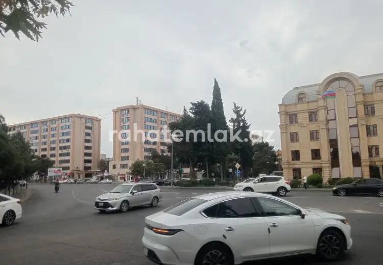 300 AZN - 1 otaqlı mənzil Kirayə (aylıq), Bakıxanov qəs., Sabunçu, Bakı