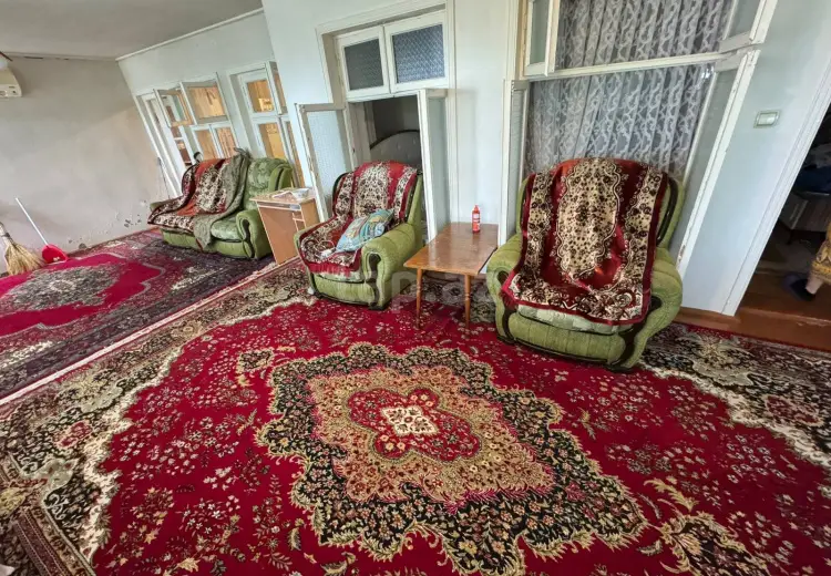 1 250 000 AZN - 7 otaqlı mənzil , Şəki