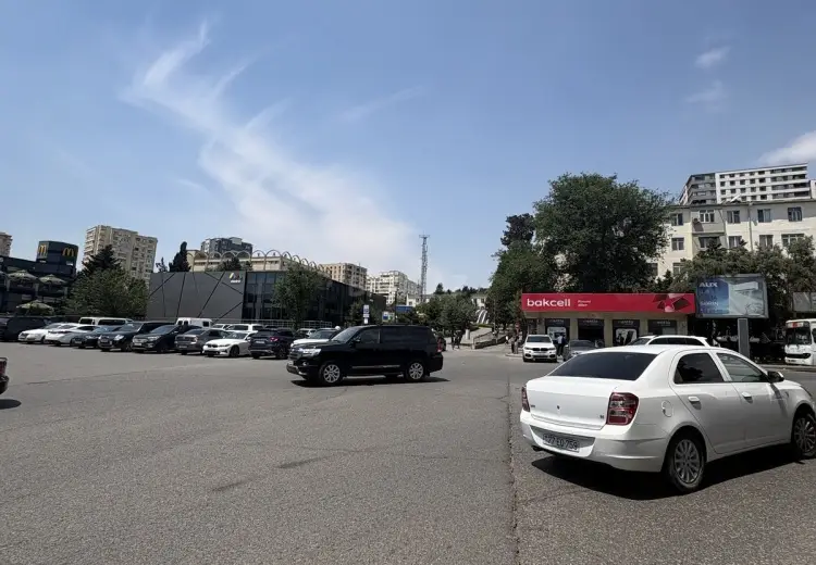 175 000 AZN - 3 otaqlı mənzil Satılır, 2-ci mikrorayon, Nəsimi, Bakı