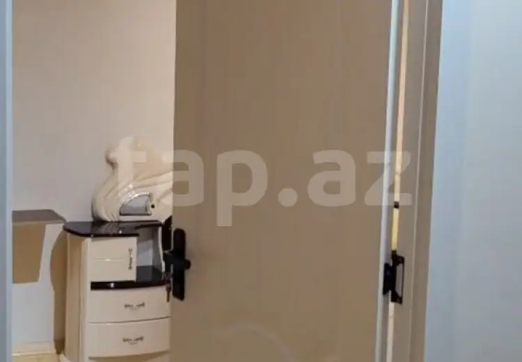 450 AZN - 4 otaqlı mənzil Kirayə (aylıq), Balaxanı qəs., Sabunçu, Bakı