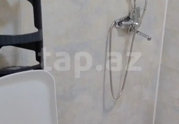 450 AZN - 4 otaqlı mənzil Kirayə (aylıq), Balaxanı qəs., Sabunçu, Bakı