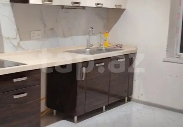 450 AZN - 4 otaqlı mənzil Kirayə (aylıq), Balaxanı qəs., Sabunçu, Bakı