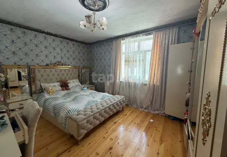58 000 AZN - 3 otaqlı mənzil , Şəki