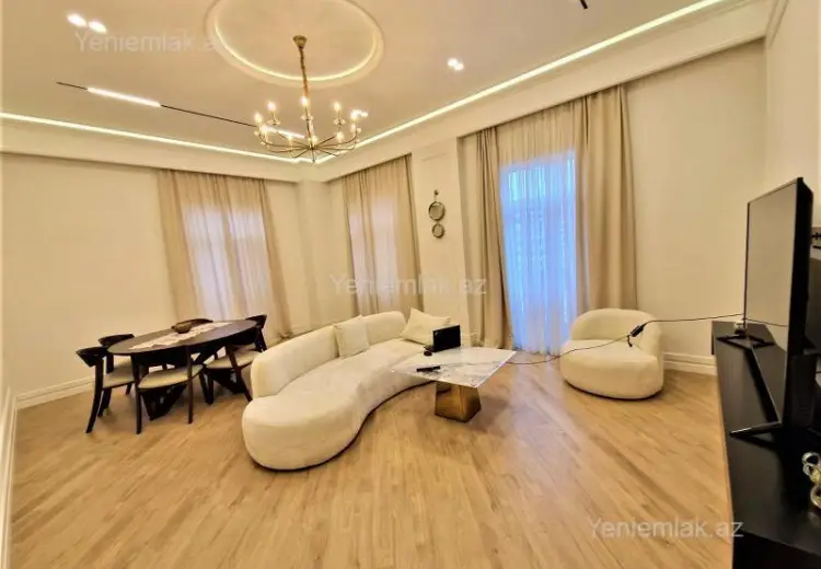 4 500 AZN - 5 otaqlı mənzil Kirayə (aylıq), Ağ şəhər, Xətai, Bakı
