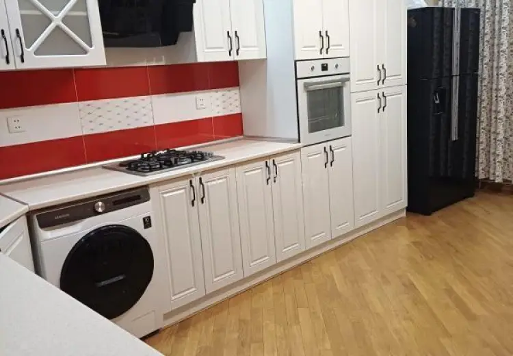 1 300 AZN - 3 otaqlı mənzil Kirayə (aylıq), Nəsimi, Bakı