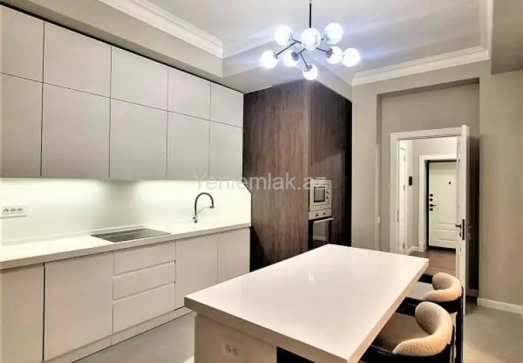 2 500 AZN - 3 otaqlı mənzil Kirayə (aylıq), Ağ şəhər, Xətai, Bakı