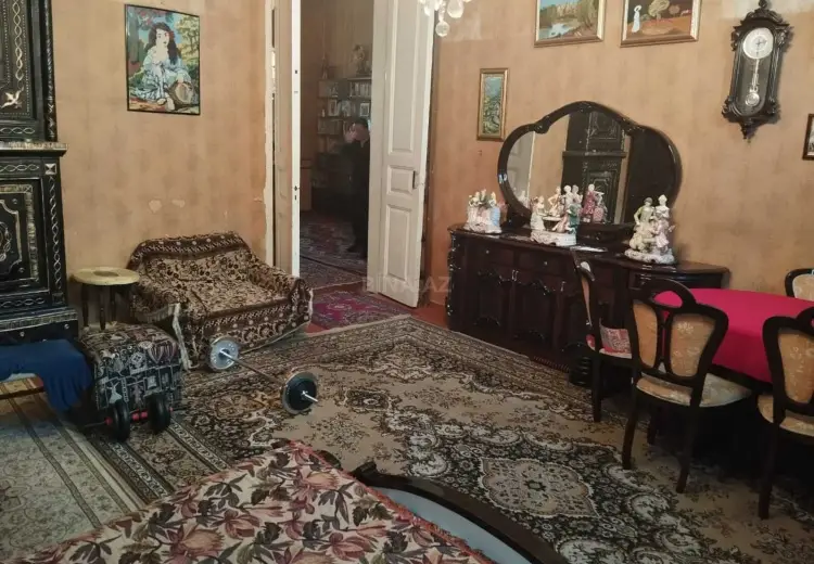 500 000 AZN - 4 otaqlı mənzil Satılır, İçəri şəhər, Səbail, Bakı