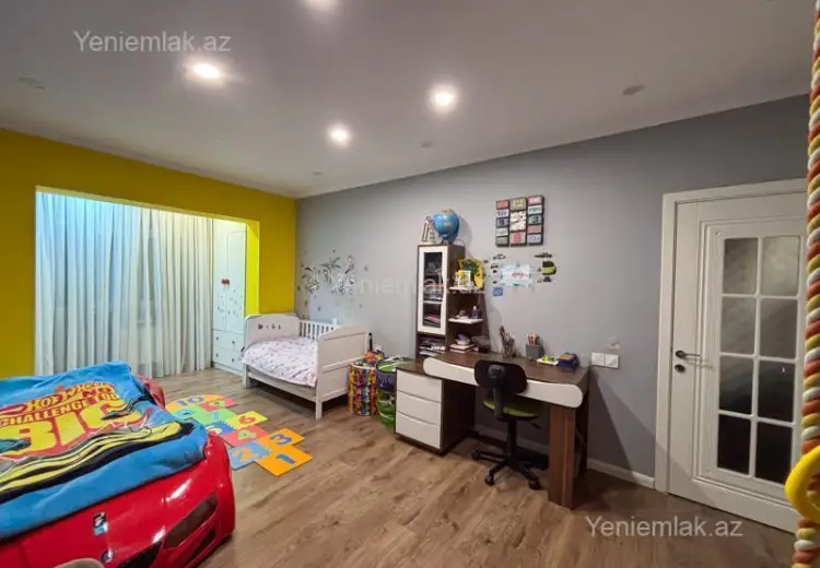 260 000 AZN - 4 otaqlı mənzil Satılır, 8-ci mikrorayon, Binəqədi, Bakı