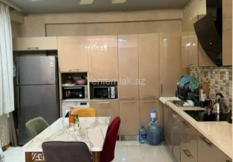 850 AZN - 3 otaqlı mənzil Kirayə (aylıq), Yasamal qəs., Yasamal, Bakı