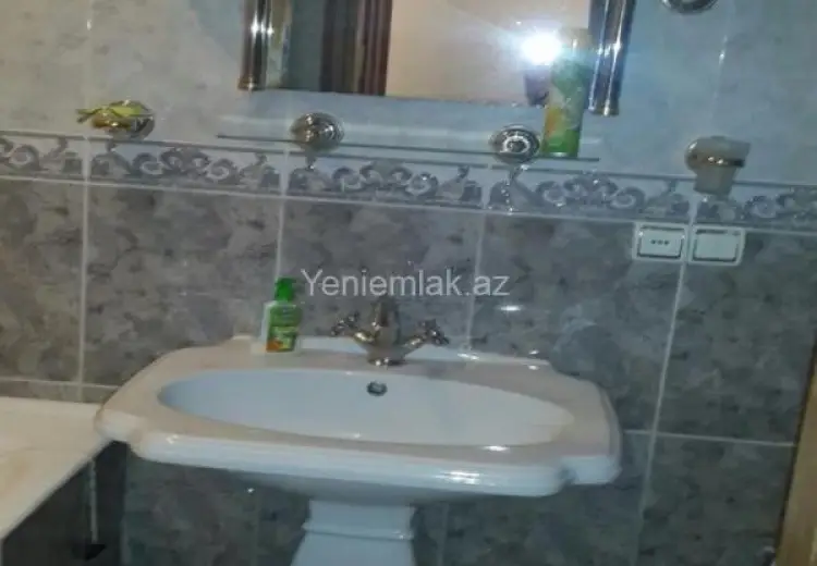 799 AZN - 2 otaqlı mənzil Kirayə (aylıq), Səbail, Bakı