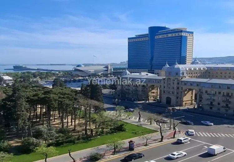 1 499 AZN - 3 otaqlı mənzil Kirayə (aylıq), Səbail, Bakı