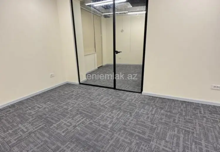 2 500 AZN - 215 m² Obyekt / Ofis Kirayə (aylıq), Yasamal qəs., Nizami, Bakı