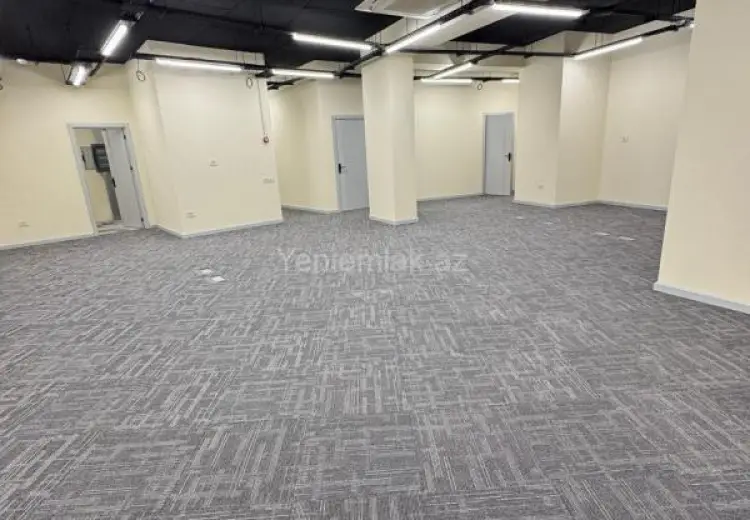 2 500 AZN - 215 m² Obyekt / Ofis Kirayə (aylıq), Yasamal qəs., Nizami, Bakı