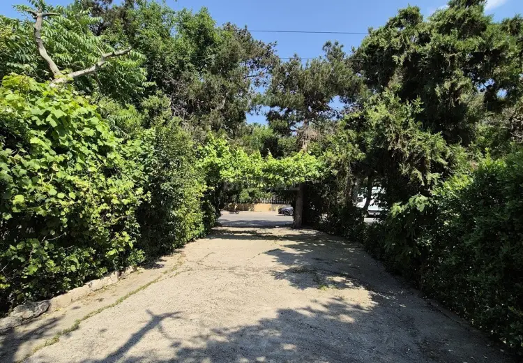 950 AZN - 4 otaqlı mənzil Kirayə (aylıq), 8-ci kilometr, Nizami, Bakı