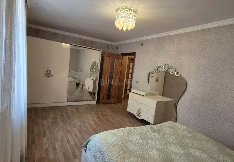 950 AZN - 4 otaqlı mənzil Kirayə (aylıq), 8-ci kilometr, Nizami, Bakı