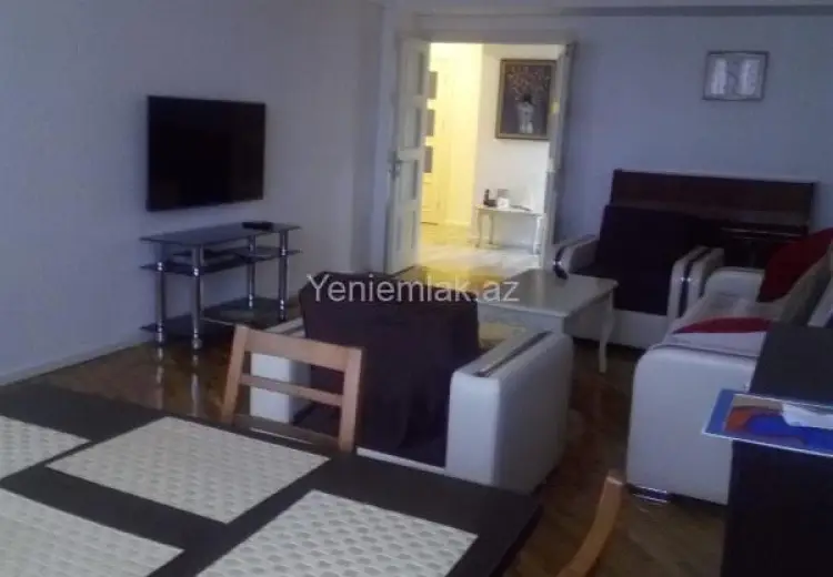 1 299 AZN - 3 otaqlı mənzil Kirayə (aylıq), Səbail, Bakı